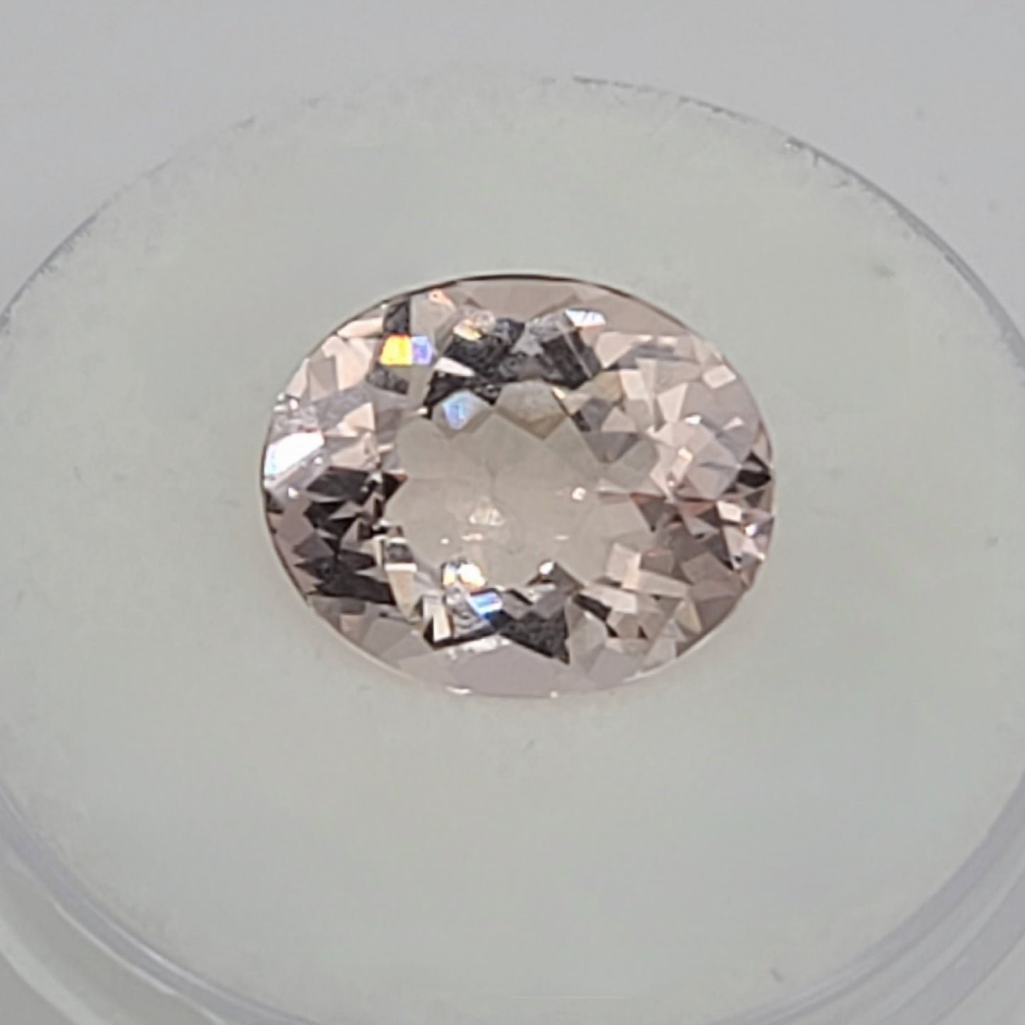 4.29ct ETW Earth-Mined Morganite – Oval Cut