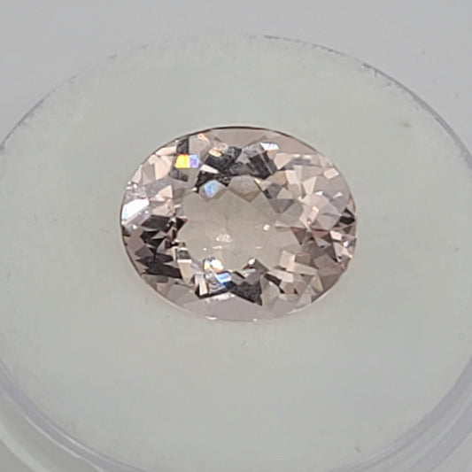 4.29ct ETW Earth-Mined Morganite – Oval Cut