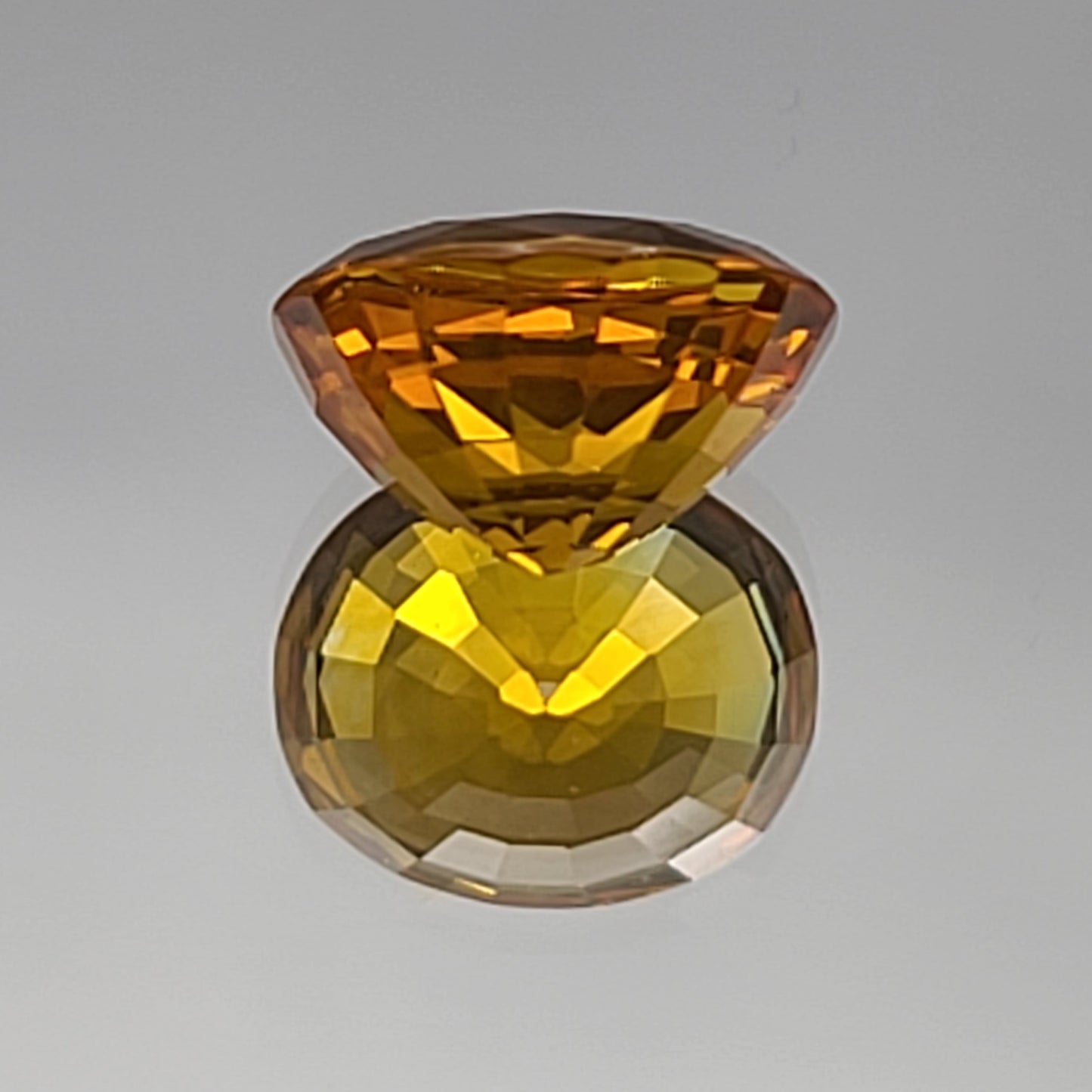 5.49ct ETW Earth-Mined Yellow Orange Sapphire – Oval Cut - GIA Gemological Report