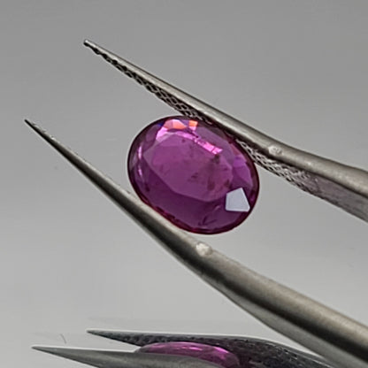 1.10ct ETW Earth-Mined Ruby – Oval Cut - GIA Gemological Report
