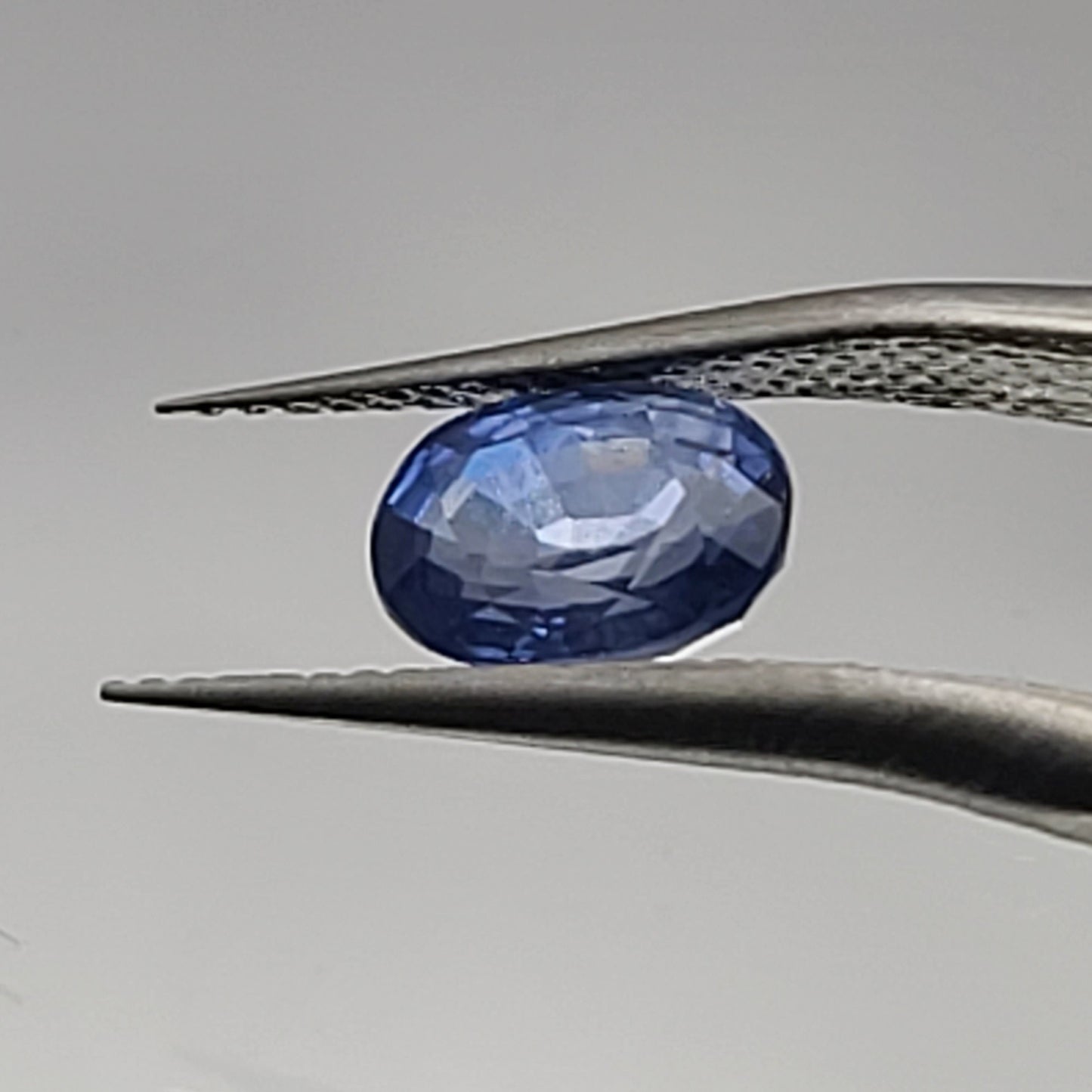 1.35ct ETW Earth-Mined Blue Sapphire – Oval Cut - GIA Gemological Report