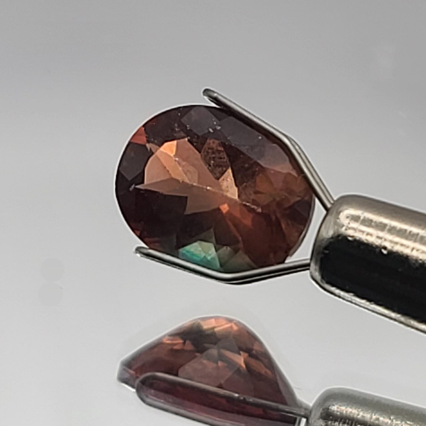 2.36ct ETW Earth-Mined Oregon Sunstone – Oval Cut