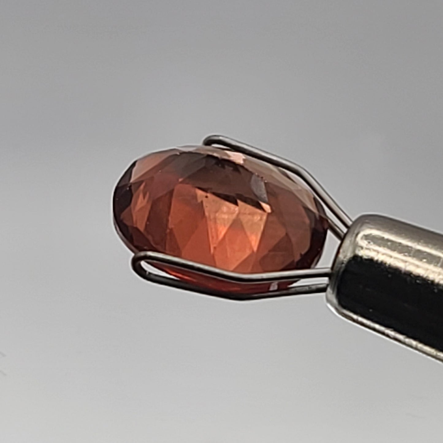 2.36ct ETW Earth-Mined Oregon Sunstone – Oval Cut