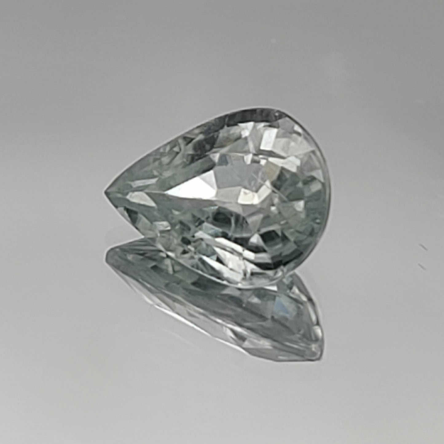 4.56ct ETW Earth-Mined Light Green Zircon – Pear Cut