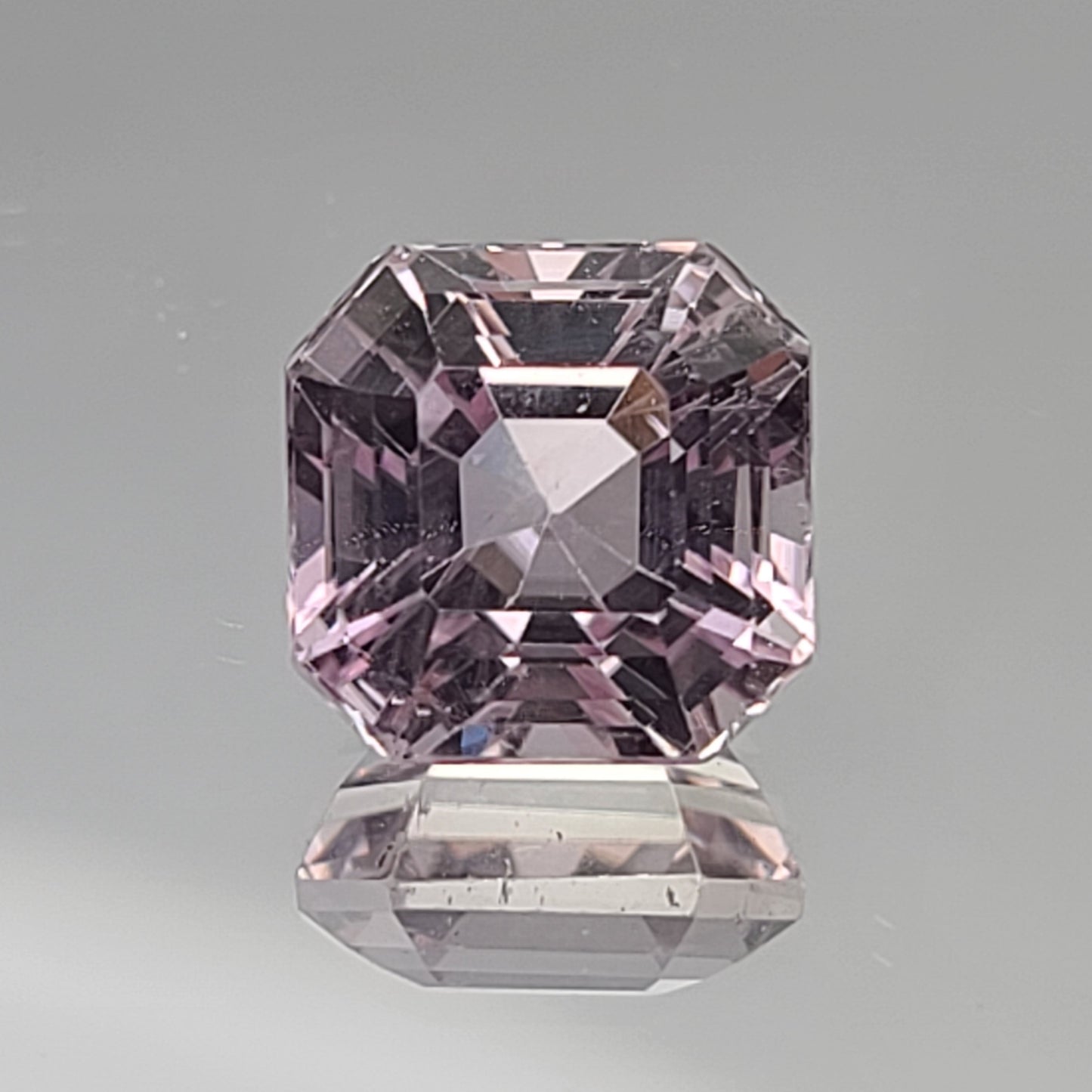15.09ct ETW Earth-Mined Kunzite – Asscher Cut