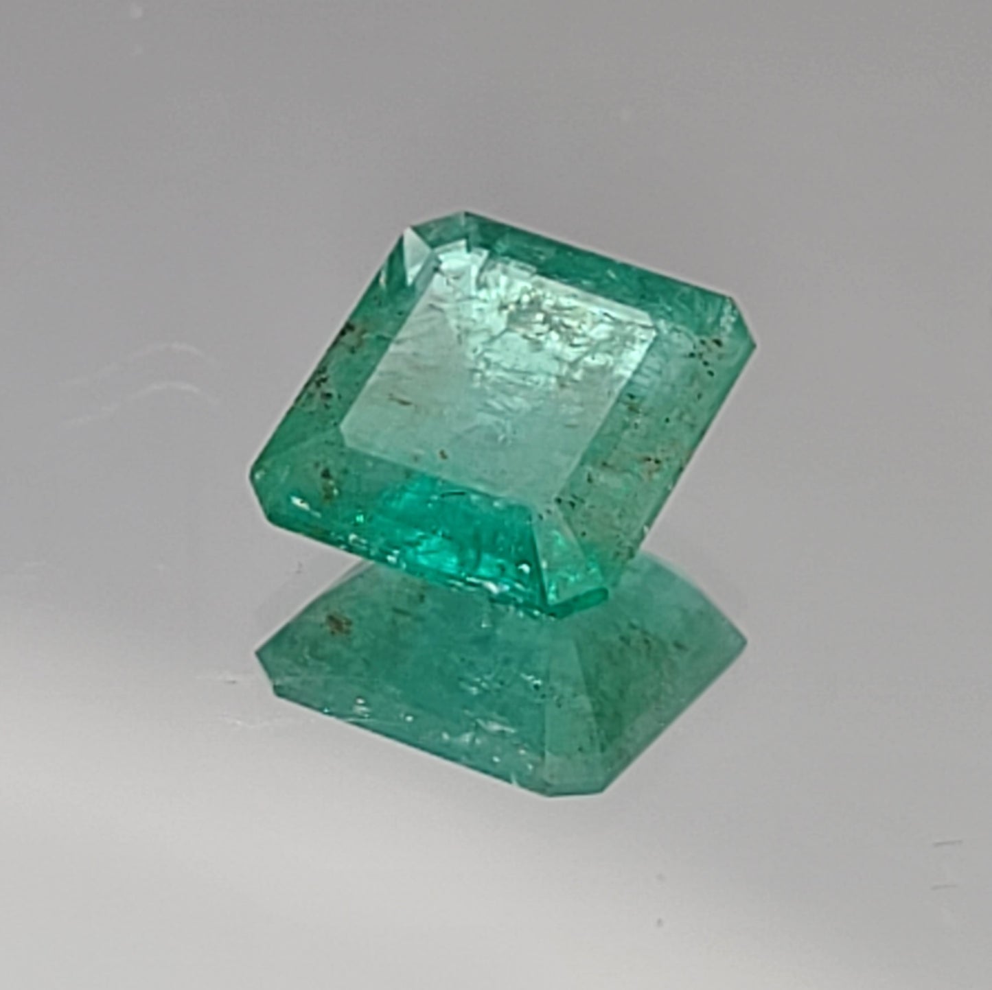 2.91ct ETW Earth-Mined Emerald – Emerald Cut