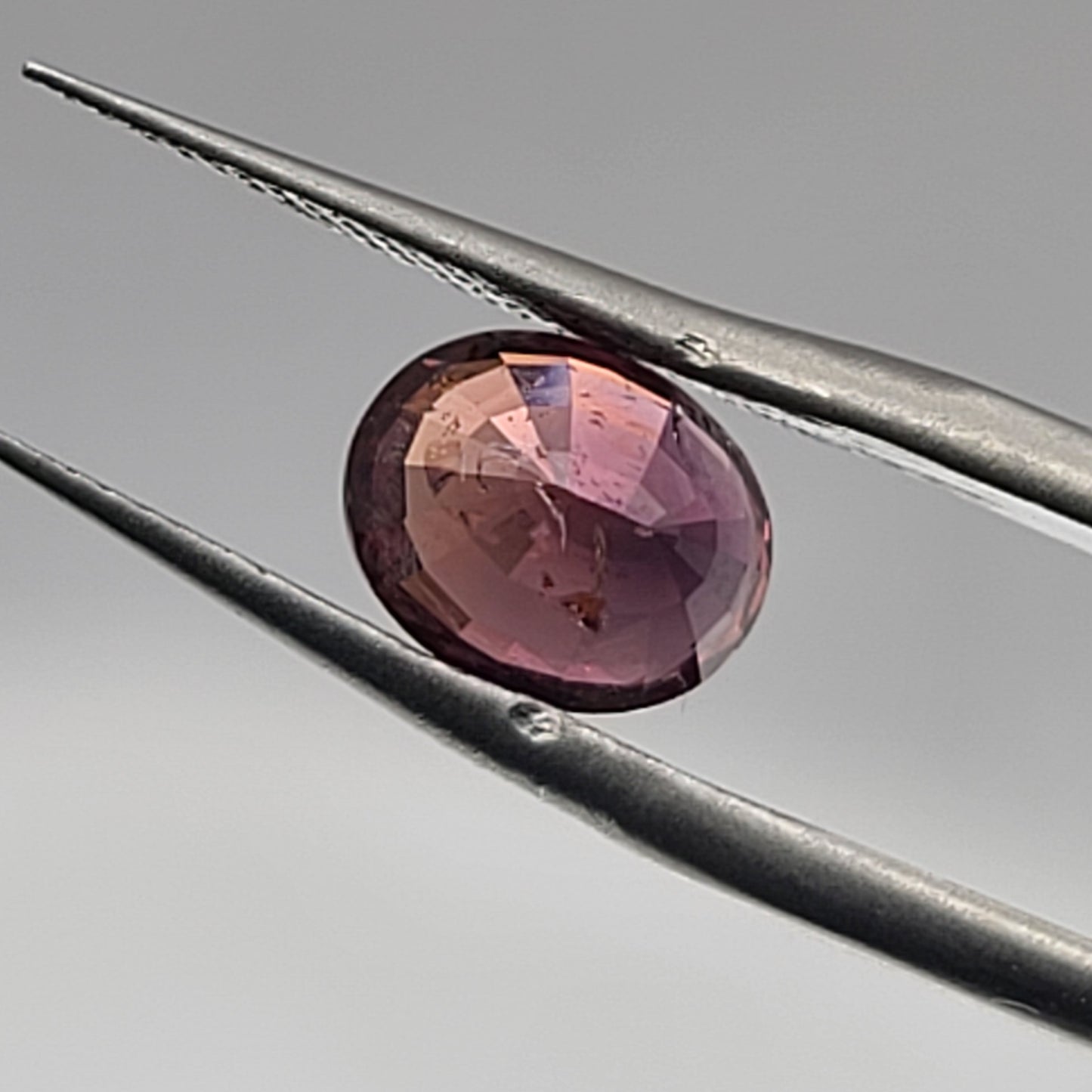 2.34ct ETW Earth-Mined Purple Orange Bi-Color Sapphire – Oval Cut, Unheated