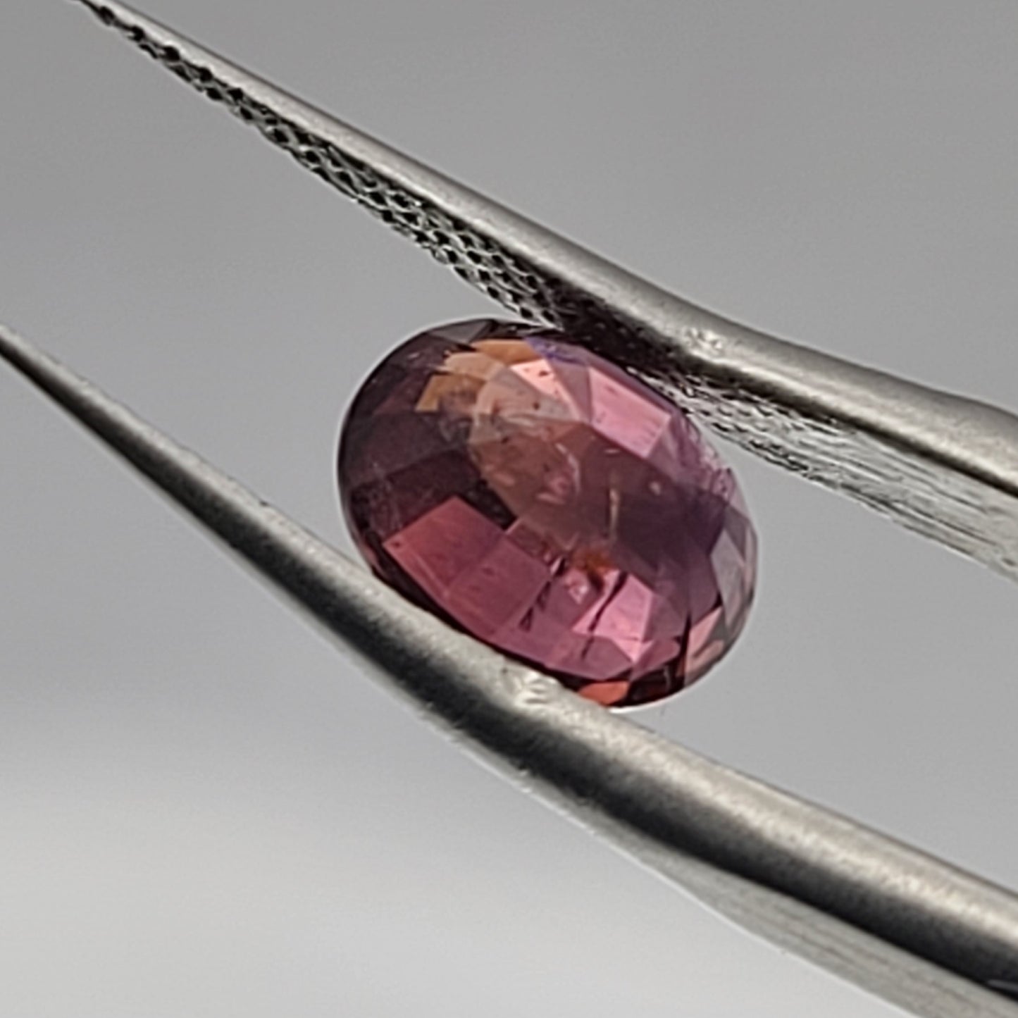 2.34ct ETW Earth-Mined Purple Orange Bi-Color Sapphire – Oval Cut, Unheated