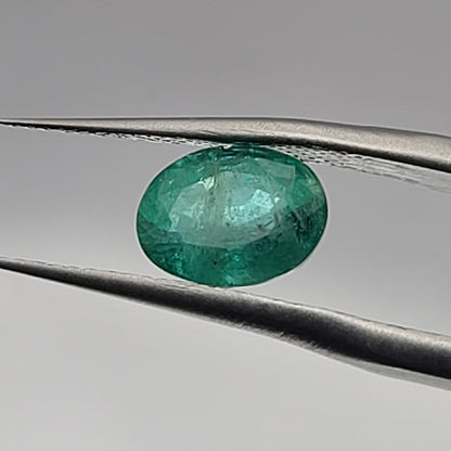 1.31ct ETW Earth-Mined Zambian Emerald – Oval Cut