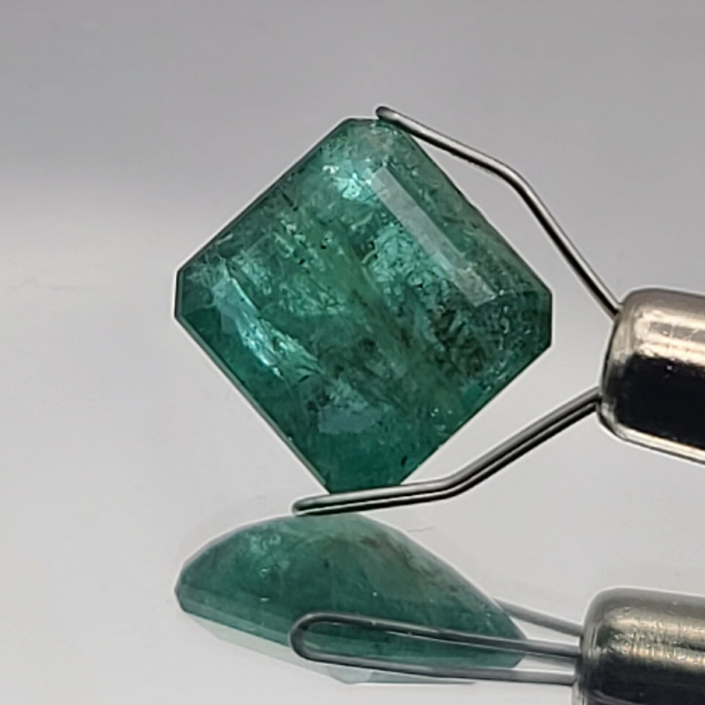 4.26ct ETW Earth-Mined Emerald – Emerald Cut