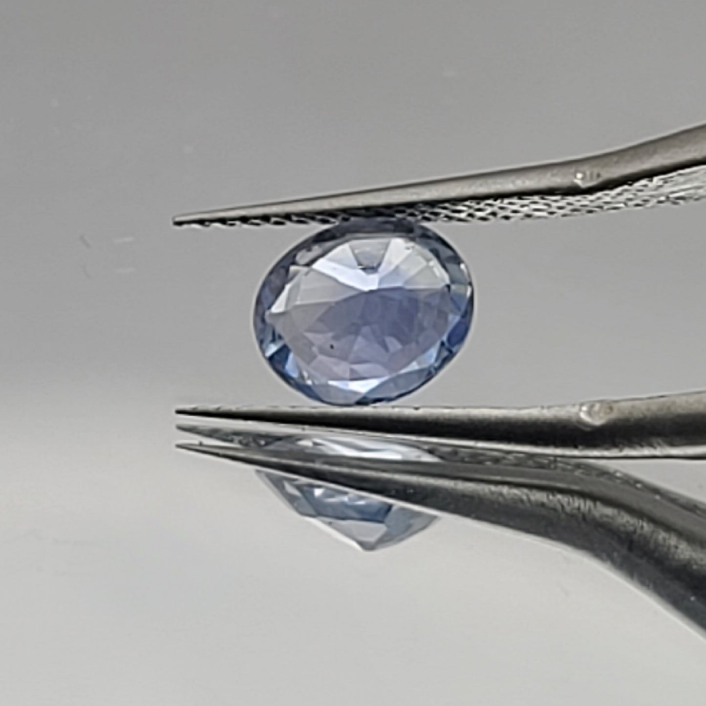 1.18ct ETW Earth-Mined Ceylon Blue Sapphire – Oval Cut, Unheated