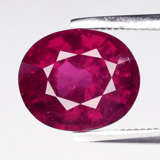 3.20ct ETW Purplish Pink Rhodolite Garnet Gemstone – Oval Cut