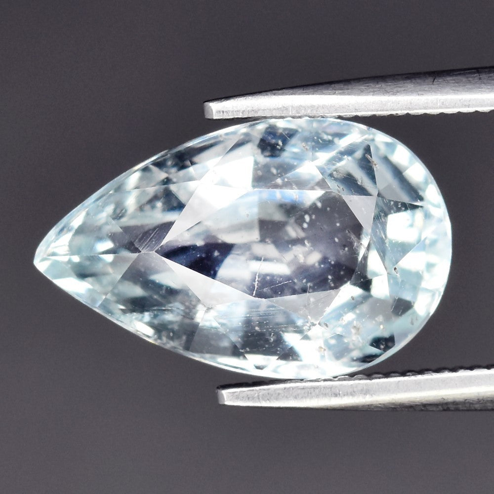 3.21ct ETW Light Blue Aquamarine Gemstone – Pear Cut
