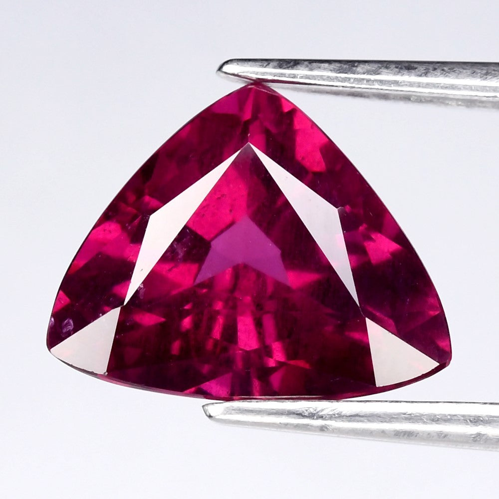 3.38ct ETW Earth-Mined Purplish Pink Rhodolite Garnet – Trillion Cut, Unheated