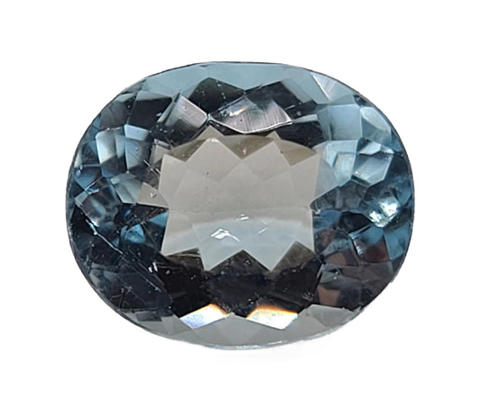 3.3ct Oval Cut Aquamarine Gemstone - Natural
