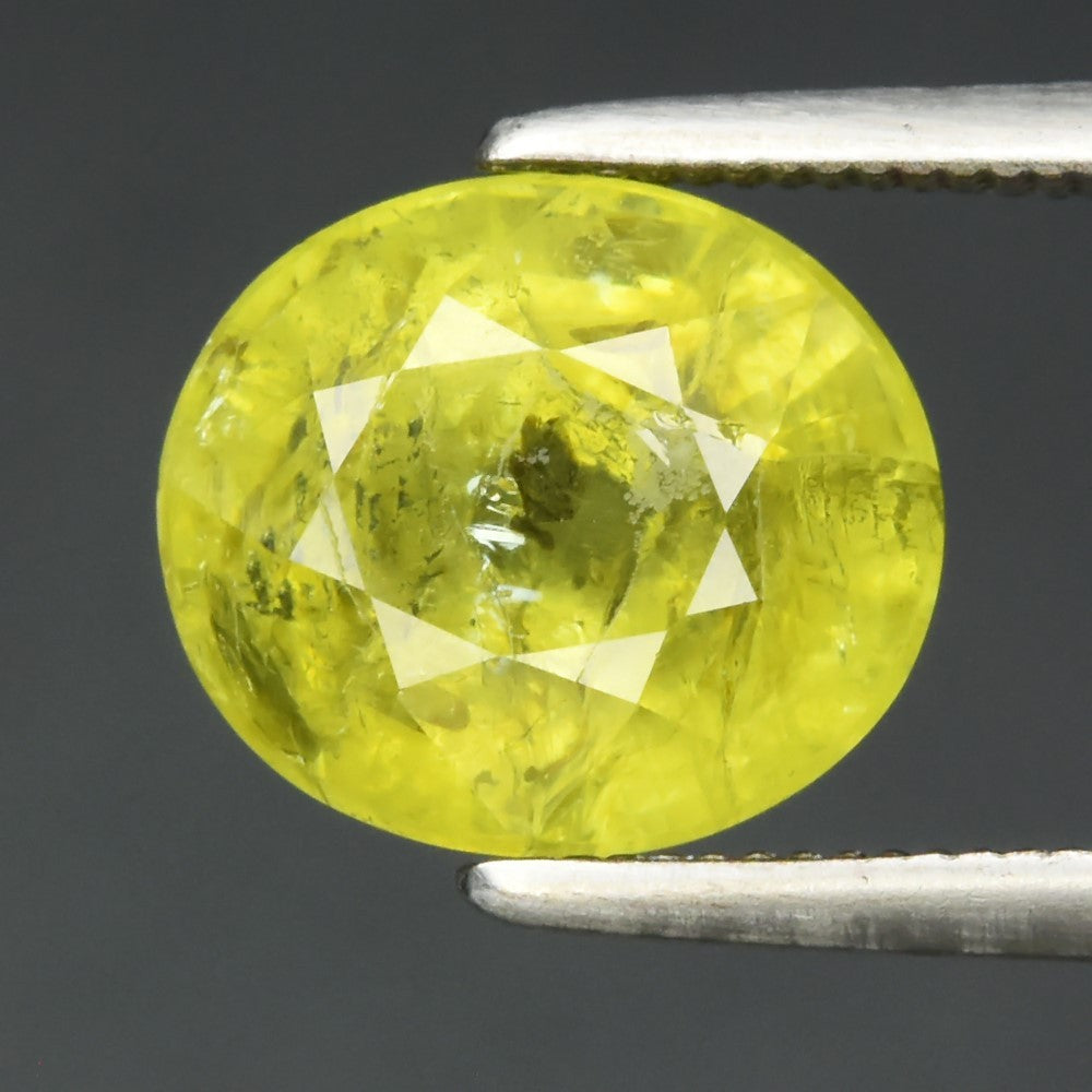 3.59ct ETW Yellowish Green Grossular Garnet Gemstone – Oval Cut