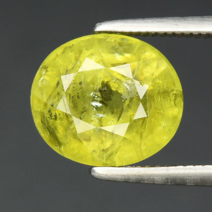 3.59ct ETW Yellowish Green Grossular Garnet Gemstone – Oval Cut