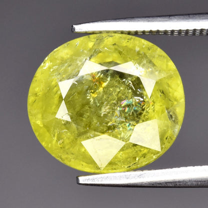 4.65ct ETW Yellowish Green Grossular Garnet Gemstone – Oval Cut