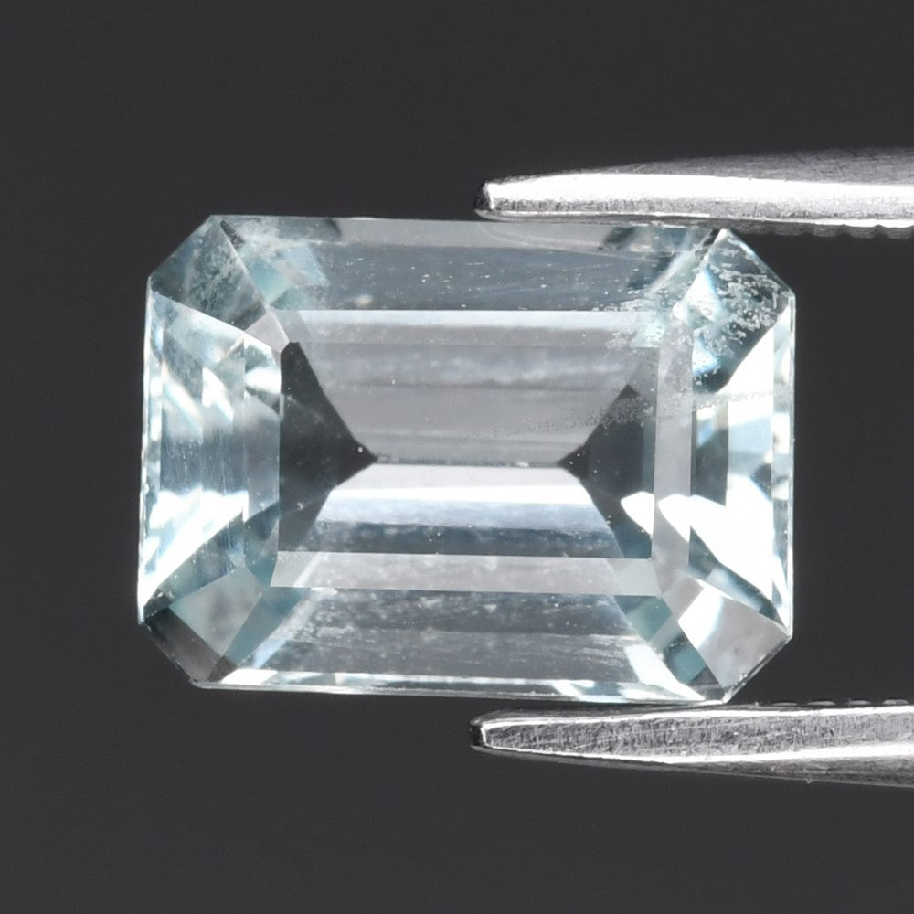 1.78ct VS Octagon Natural Very Light Greenish Blue Aquamarine - Unheated, Gem
