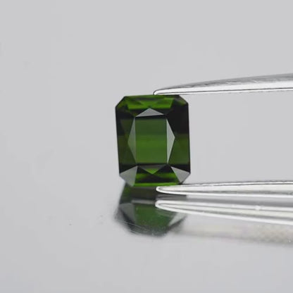 2.30ct ETW Earth-Mined Green Tourmaline – Octagon Cut, Unheated