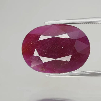 15.03ct ETW Purplish Red Ruby Gemstone – Oval Cut