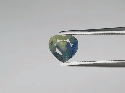 0.99ct ETW Green Blue Sapphire Gemstone - Heart Cut