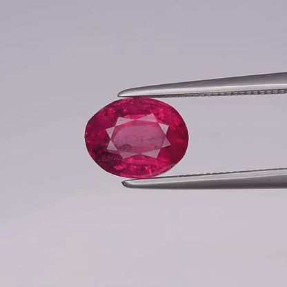 1.90ct ETW Purplish Pink Rhodolite Garnet Gemstone - Oval Cut - DISCOUNTED