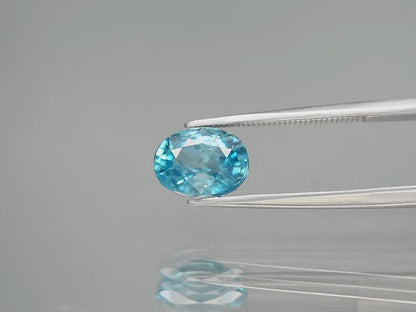 3.44ct ETW Blue Zircon Gemstone – Oval Cut