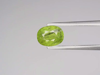 2.27ct ETW Natural Green Sapphire Gemstone – Oval Cut