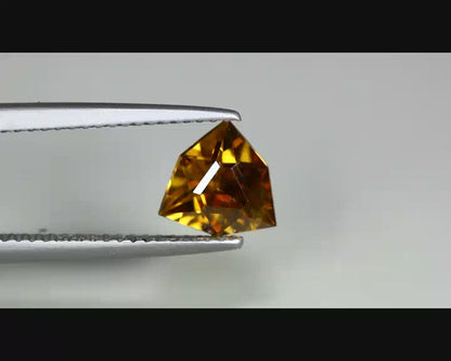 1.60ct ETW Earth-Mined Brownish Orange Zircon – Unheated