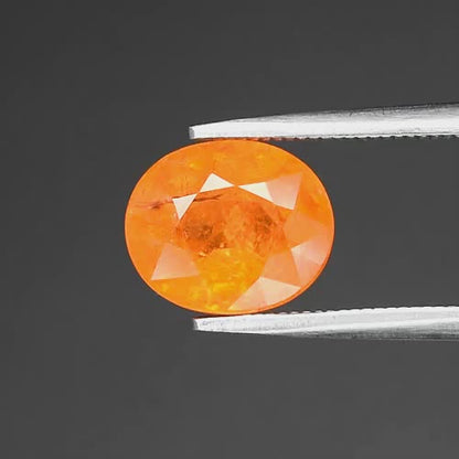 2.95ct ETW Orange Spessartine Garnet Gemstone – Oval Cut