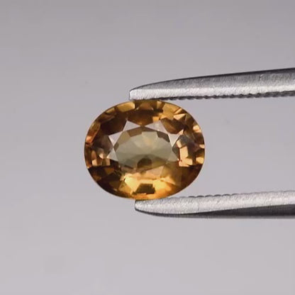 1.22ct ETW Color Change Garnet Gemstone – Oval Cut