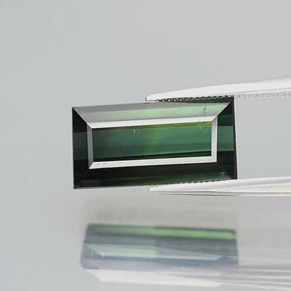 5.48ct ETW Green Tourmaline Gemstone – Baguette Cut