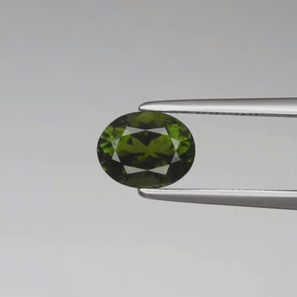 1.25ct ETW Green Tourmaline Gemstone – Oval Cut