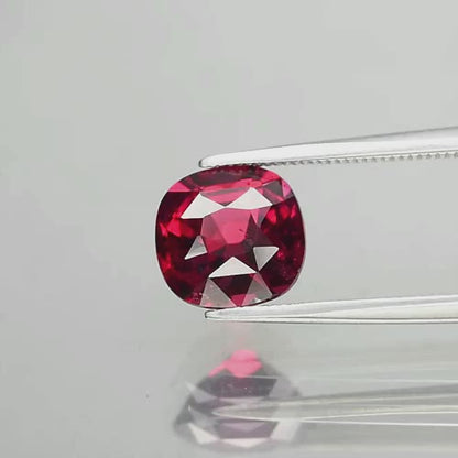 2.91ct ETW Purplish Pink Rhodolite Garnet Gemstone – Cushion Cut