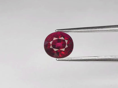 1.41ct ETW Reddish Purple Rubellite Tourmaline Gemstone - Oval Cut