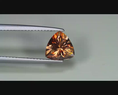 2.35ct ETW Earth-Mined Brown Zircon – Unheated, Diamond-Like Brilliance
