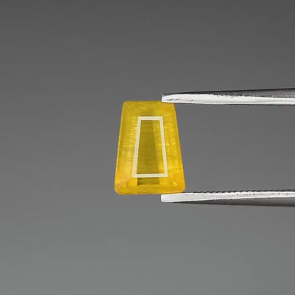 1.75ct ETW Yellow Sapphire Gemstone – Trapezoid Cut