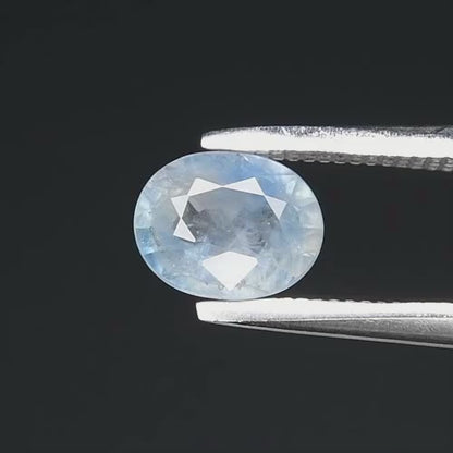 0.76ct ETW Earth-Mined Blue Sapphire – Oval Cut