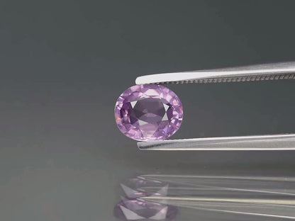 1.25ct ETW Pinkish Purple Spinel Gemstone - Oval Cut