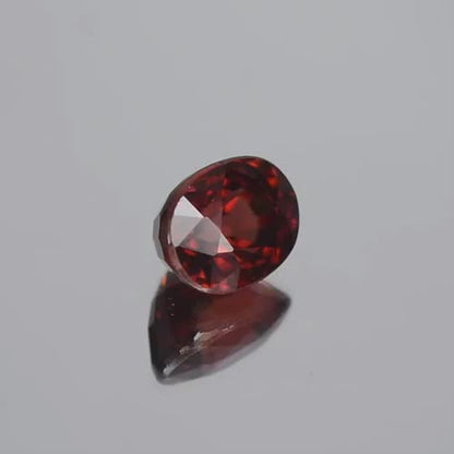 3.95ct ETW Red Zircon Gemstone – Oval Cut