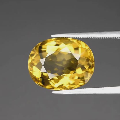 10.21ct ETW Earth-Mined Yellow Beryl – Oval Cut