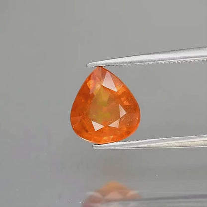 2.98ct ETW Sunset Orange Sapphire Gemstone – Pear Cut