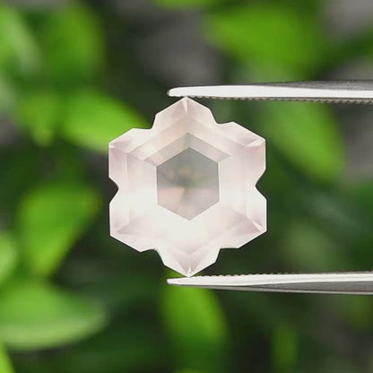 4.67ct ETW Earth-Mined Rose Quartz – Snowflake Cut, Unheated