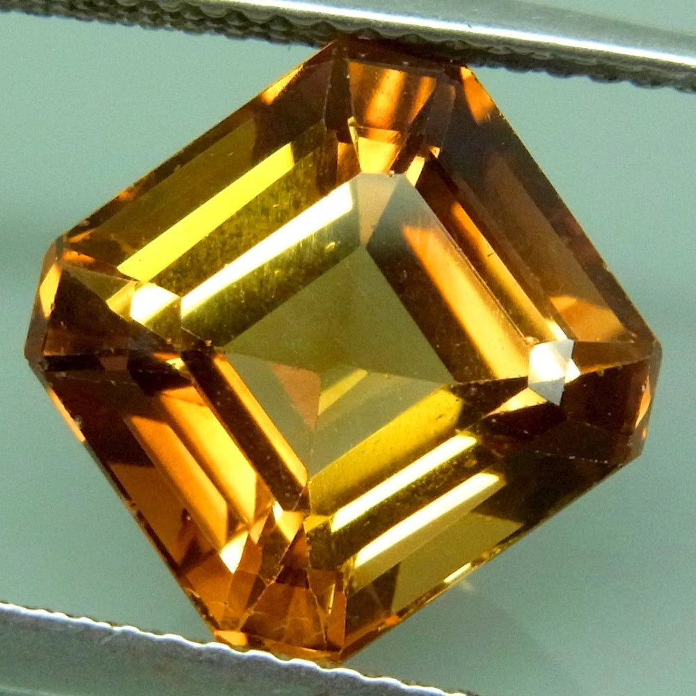 6.85ct ETW Apricot Peach Topaz Gemstone – Octagon Cut