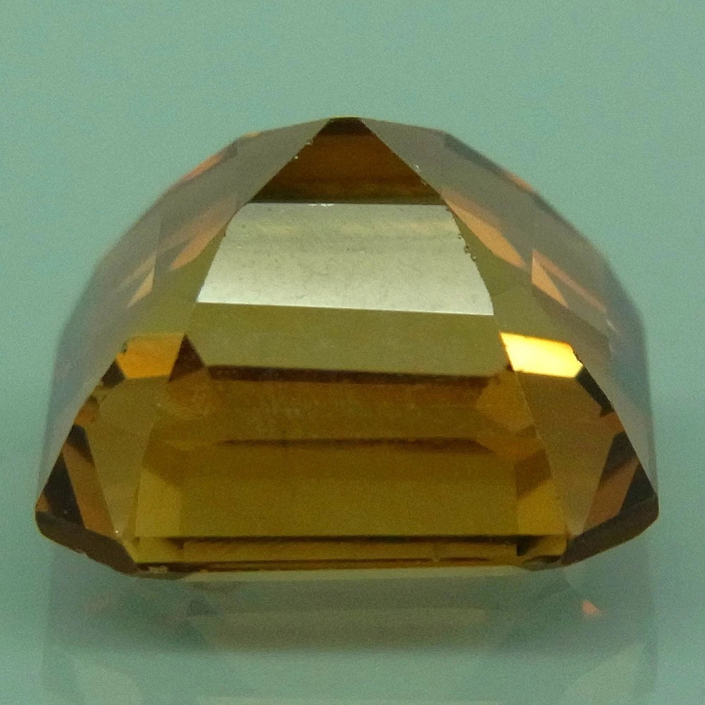 6.85ct ETW Apricot Peach Topaz Gemstone – Octagon Cut